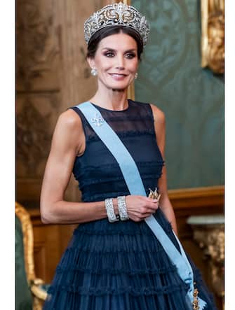 Queen Letizia of Spain attending a gala dinner held by the Swedish royal couple in honor of the Spanish royal couple at the royal palace in Stockholm, Sweden, November 24, 2021. Spain's royals are on a two-day state visit in the country.  Photo by Robert Eklund / Stella Pictures / ABACAPRESS.COM