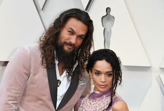 Actor Jason Momoa and wife actress Lisa Bonet arrive for the 91st Annual Academy Awards at the Dolby Theatre in Hollywood, California on February 24, 2019. (Photo by Mark RALSTON / AFP)        (Photo credit should read MARK RALSTON/AFP via Getty Images)