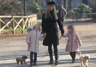 MILAN, ITALY - FEBRUARY 15: Michelle Hunziker is seen with her daughters Sole Trussardi and Celeste Trussardi  in the park on February 15, 2019 in Milan, Italy. (Photo by Robino Salvatore/GC Images)