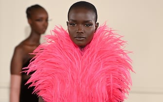 PARIS, FRANCE - JANUARY 26: (EDITORIAL USE ONLY - For Non-Editorial use please seek approval from Fashion House) A model walks the runway during the Valentino Haute Couture Spring/Summer 2022 show as part of Paris Fashion Week on January 26, 2022 in Paris, France. (Photo by Pascal Le Segretain/Getty Images)