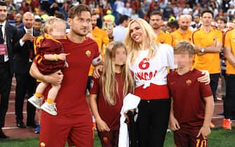 Francesco Totti with his wife Ilary Blasi and their children Chanel, Isabel and Cristian during his last match with AS Roma.  Olympic stadium.  Rome (Italy), May 28th, 2017 (Photo by Massimo Insabato / Massimo Insabato Archive / Mondadori Portfolio via Getty Images)