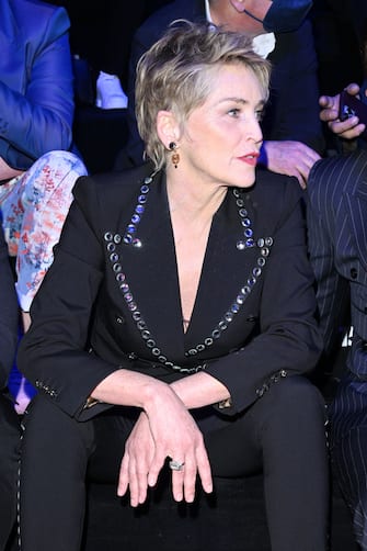 MILAN, ITALY - FEBRUARY 26: Sharon Stone is seen on the front row of the Dolce & Gabbana fashion show during the Milan Fashion Week Fall/Winter 2022/2023 on February 26, 2022 in Milan, Italy. (Photo by Daniele Venturelli/WireImage)
