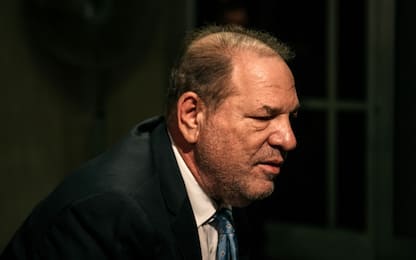Harvey Weinstein perde l'appello, l'ex produttore resta in carcere