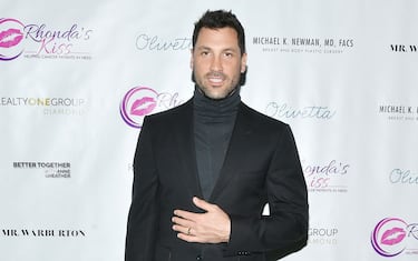 WEST HOLLYWOOD, CALIFORNIA - NOVEMBER 18: Maks Chmerkovskiy attends Kiss The Stars Breast Cancer Awareness Cocktail Hour hosted by Anne Heche and presented by Mr. Warburton at Olivetta on November 18, 2020 in West Hollywood, California. (Photo by Amy Sussman/Getty Images)