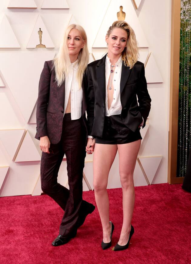 Oscar 2022, Kristen Stewart con la fidanzata Dylan Meyer sul red carpet