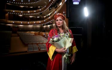 ST PETERSBURG, RUSSIA - OCTOBER 5, 2021: Operatic soprano Anna Netrebko is seen before a concert marking her 50th birth anniversary at Mariinsky Theatre II. Netrebko celebrated her 50th birthday on 18 September 2021. Alexander Demianchuk/TASS/Sipa USA