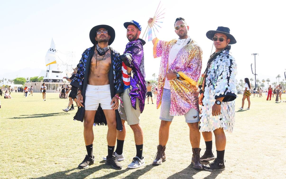 Coachella 2022, gli outfit da uomo più belli visti nelle edizioni