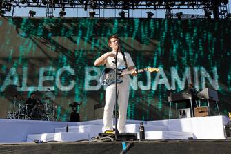 INDIO, CALIFORNIA - APRIL 17: Alec Benjamin performs onstage at the Outside Theatre during the 2022 Coachella Valley Music And Arts Festival on April 17, 2022 in Indio, California. (Photo by Frazer Harrison/Getty Images for Coachella)