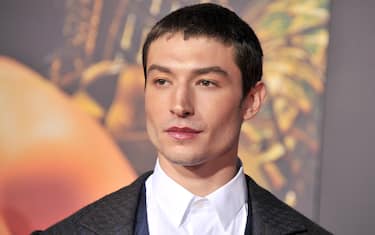 HOLLYWOOD, CA - NOVEMBER 13:  Ezra Miller arrives at the premiere of Warner Bros. Pictures' "Justice League" at Dolby Theatre on November 13, 2017 in Hollywood, California.  (Photo by Gregg DeGuire/WireImage)