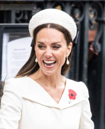 LONDON, ENGLAND - APRIL 25: Catherine, Duchess of Cambridge attends the Service of Commemoration and Thanksgiving at Westminster Abbey, commemorating Anzac Day on April 25, 2022 in London, England. ( (Photo by Samir Hussein/WireImage)