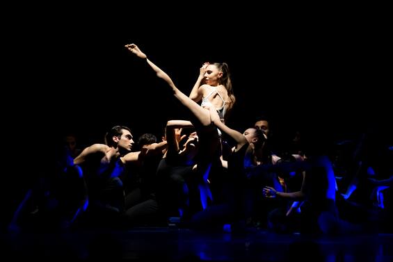 Aida Danza Community, the hub dedicated to dance in all forms is born in Milan.  VIDEO