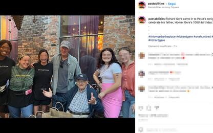 Richard Gere festeggia al ristorante i 100 anni di suo padre