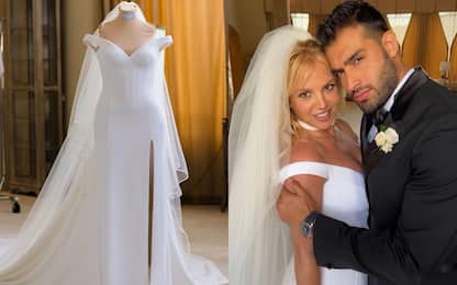 Britney Spears, le foto dell'abito da sposa Versace