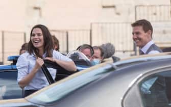 Tom Cruise is back single: according to rumors the actor and Hayley Atwell have split