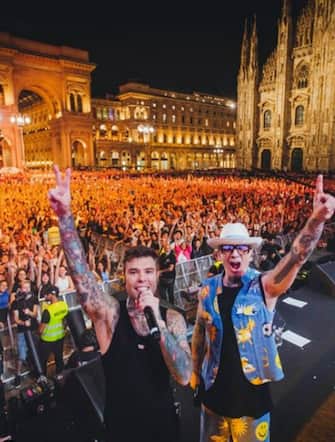 Fedez has posted a photo on Instagram with the following remarks: I dreamed of all this for months, I started organizing this concert in February then the unexpected diagnosis of the tumor.  The doctors were clear, the chances of me recovering physically after the surgery and going through a one-hour concert were very low.  At that point I had to make a choice, give up everything or believe that this dream of mine could be the motivation for my rehabilitation.  thanks to the support of the doctors, the desire to break my ass and the love of my family, something magical happened last night.  Thanks Milan, I want you a world of good Instagram 29/06/2022 Milan Cathedral Milan cathedral This is a private photo posted on social networks and supplied by this Agency.  This Agency does not claim any ownership including but not limited to copyright or license in the attached material.  Fees charged by this Agency are for Agency's services only, and do not, nor are they intended to, convey to the user any ownership of copyright or license in the material.  By publishing this material you expressly agree to indemnify and to hold this Agency and its directors, shareholders and employees harmless from any loss, claims, damages, demands, expenses (including legal fees), or any causes of action or allegation against this Agency arising out of or connected in any way with publication of the material.