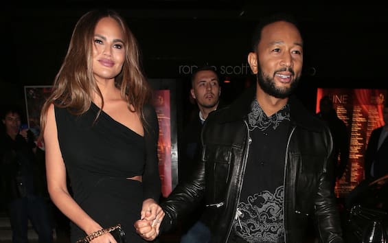 John Legend’s wife Chrissy Teigen is pregnant: the announcement almost two years after the abortion
