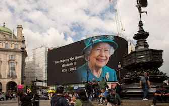 Queen Elizabeth Piccadilly Circus