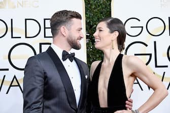 BEVERLY HILLS, CA - JANUARY 08:  Singer/actor Justin Timberlake (L) and actress Jessica Biel attend the 74th Annual Golden Globe Awards at The Beverly Hilton Hotel on January 8, 2017 in Beverly Hills, California.  (Photo by Frazer Harrison/Getty Images)