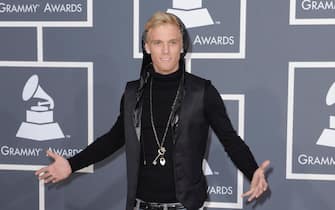 epa10289065 (FILE) - US singer Aaron Carter arrives at the 52nd Annual Grammy Awards at the Staples Center in Los Angeles, California, USA, 31 January 2010 (re-issued 05 November 2022). US artist and former child star Aaron Carter,  was found dead 05 November at his home in Southern California, aged 34, according to Carter's representative.  EPA/PAUL BUCK *** Local Caption *** 02014078