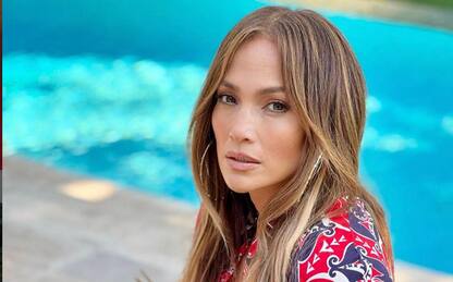 Vogue, la protagonista del nuovo numero è Jennifer Lopez