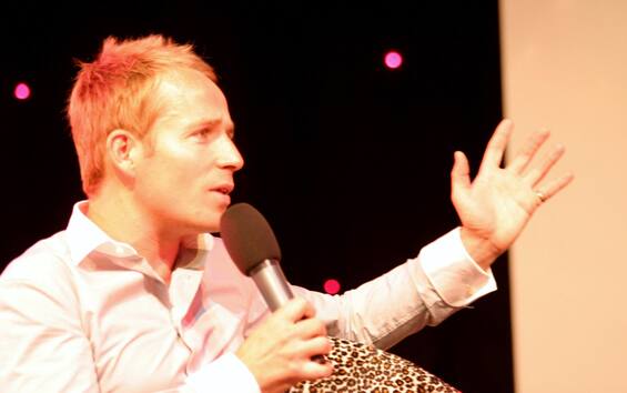 Who is Jonnie Irwin, English presenter who said he is suffering from cancer: I have 6 months to live