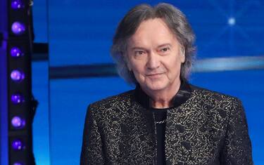 Roma, auditorium Rai del Foro Italico", trasmissione tv "Il Cantante Mascherato". Nella foto: Red Canzian