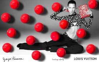 Chiara Ferragni, il total look Louis Vuitton insegna ad abbinare le nuove LV  Archlight 2.0 FOTO