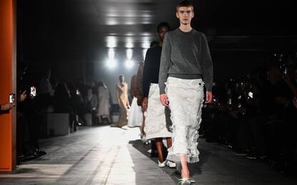 La sfilata di Prada alla Milano Fashion Week. FOTO