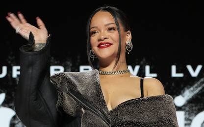Rihanna lancia Savage x Maternity, la linea di abbigliamento premaman