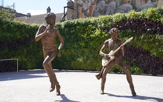 Bronze statues of Mick Jagger and Keith Richards unveiled in their home town of Dartford