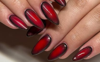 Halloween, unghie da vampiro: il tutorial e i trucchi per realizzarle