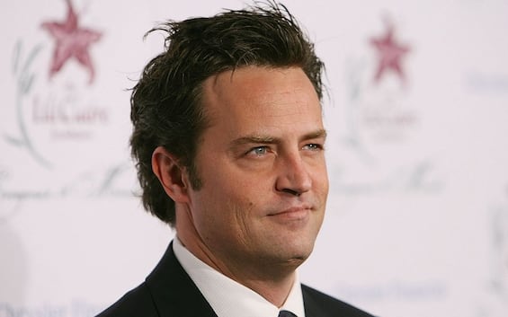Matthew Perry dies, farewell to “Friends” star Chandler Bing: he was 54 years old