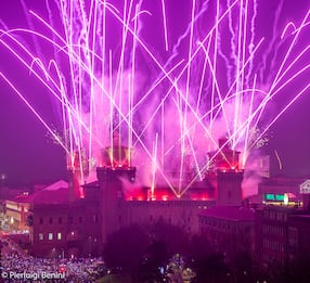 Capodanno 2024, a Ferrara "brucia" il Castello Estense