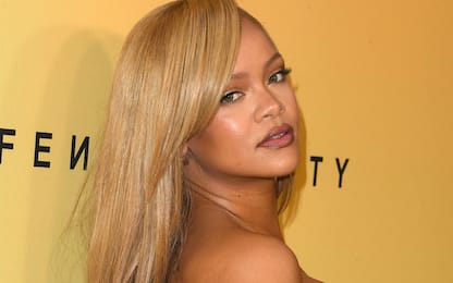 Beauty, Rihanna espande il suo impero della bellezza con Fenty Hair