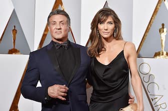 HOLLYWOOD, CA - FEBRUARY 28:  Actor Sylvester Stallone (L) and Jennifer Flavin attends the 88th Annual Academy Awards at Hollywood & Highland Center on February 28, 2016 in Hollywood, California.  (Photo by Kevork Djansezian/Getty Images)