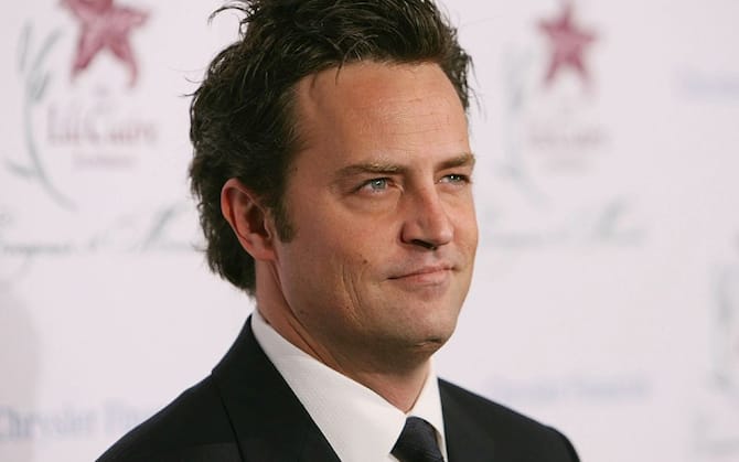 Matthew Perry, da Friends a Scrubs, tutta la carriera dell'attore. FOTO