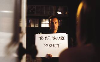 Quality: Original.  
Film Title: Love Actually.  
Pictured: Mark (ANDREW LINCOLN) is a Londoner helplessly in the grip of love in the romantic ensemble comedy Love Actually, the directorial debut of screenwriter Richard Curtis (Four Weddings And A Funeral, Bridget Jones' Diary, Notting Hill).  
Photo Credit: © Peter Mountain.  
©2003  Universal Studios.  ALL RIGHTS RESERVED.  
For further information: please contact your local UIP Press Office.