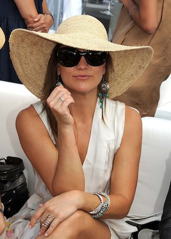NEW YORK - MAY 30:  Kate Hudson attends the 2009 Veuve Clicquot Manhattan Polo Classic on Governor's Island on May 30, 2009 in New York City.  (Photo by Samir Hussein/WireImage)
