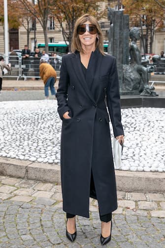 PARIS, FRANCE - OCTOBER 02:  Carine Roitfeld attends the Miu Miu show as part of the Paris Fashion Week Womenswear Spring/Summer 2019 on October 2, 2018 in Paris, France.  (Photo by Marc Piasecki/WireImage)