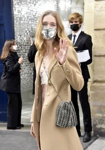 PARIS, FRANCE - OCTOBER 04: Natalia Vodianova attends the Paco Rabanne Womenswear Spring/Summer 2021 show as part of Paris Fashion Week on October 04, 2020 in Paris, France. (Photo by Foc Kan/WireImage)