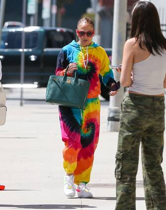 LOS ANGELES, CA - AUGUST 08: Jennifer Lopez is seen on August 08, 2022 in Los Angeles, California.  (Photo by Bellocqimages/Bauer-Griffin/GC Images)