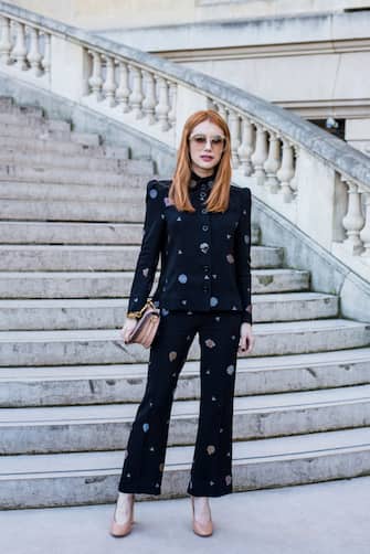 PARIS, FRANCE - MARCH 02:  Emma Roberts is seen before the Chloe show during Paris Fashion Week Womenswear Fall/Winter 2017/2018 on March 2, 2017 in Paris, France.  (Photo by Claudio Lavenia/Getty Images)