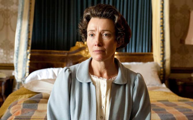 Morte regina Elisabetta, le attrici che l'hanno interpretata da Helen  Mirren a Olivia Colman. FOTO