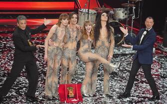 39 look_iconici_sanremo_festival_maneskin_getty - 1 39 look_iconici_sanremo_festival_maneskin_getty - 1