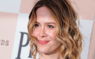 SANTA MONICA, CA - FEBRUARY 26:  Actress Sarah Paulson arrives at the 2011 Film Independent Spirit Awards at Santa Monica Beach on February 26, 2011 in Santa Monica, California.  (Photo by Jordan Strauss/Getty Images For Piaget)