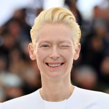 CANNES, FRANCE - MAY 15:  (EDITORS NOTE: Retransmission with alternate crop.) Tilda Swinton attends the photocall for "The Dead Don't Die" during the 72nd annual Cannes Film Festival on May 15, 2019 in Cannes, France. (Photo by Pascal Le Segretain/Getty Images)