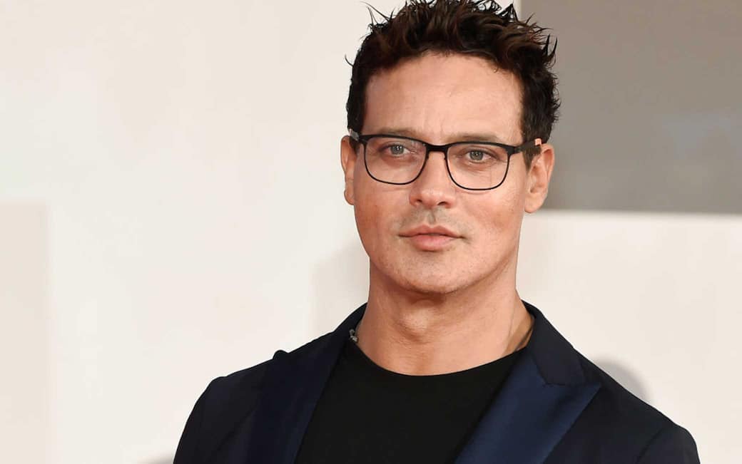 Gabriel Garko festeggia 50 anni e 30 anni di carriera. LA FOTOSTORIA