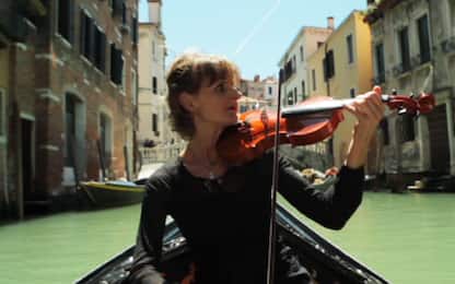 Tutti amiamo l'Italia: il video dell'Orchestra Italiana del Cinema