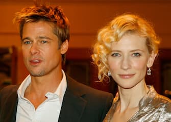WESTWOOD, CA - NOVEMBER 05:  Actor Brad Pitt (L) and actress Cate Blanchett arrive at the  Paramount Vantage premiere of "Babel" held at the FOX Westwood Village theatre on November 5, 2006 in Westwood, California.  (Photo by Kevin Winter/Getty Images)