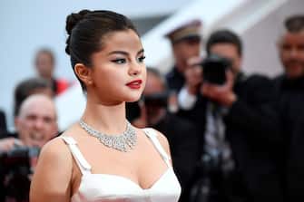US singer and actress Selena Gomez poses as she arrives for the screening of the film "The Dead Don't Die" during the 72nd edition of the Cannes Film Festival in Cannes, southern France, on May 14, 2019. (Photo by CHRISTOPHE SIMON / AFP)        (Photo credit should read CHRISTOPHE SIMON/AFP via Getty Images)